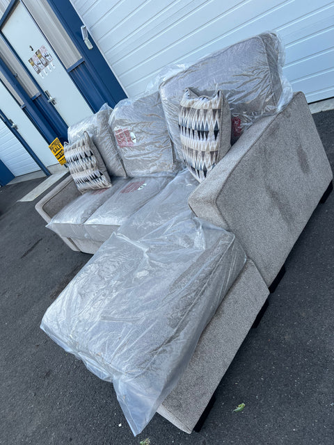 Arno Lounge Sectional Sofa